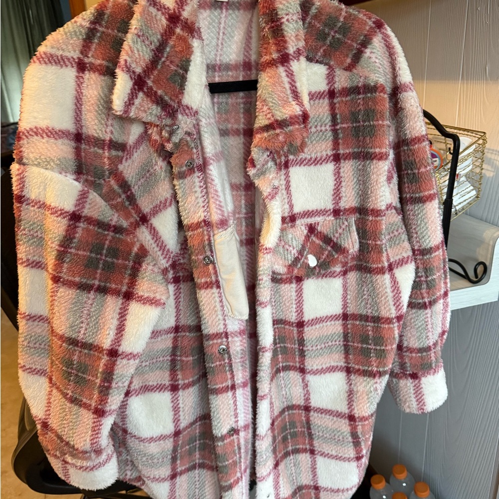 Blanket like soft shacket